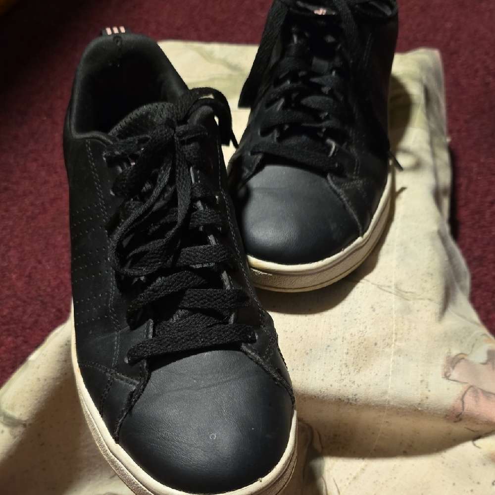 Women Black Sneakers